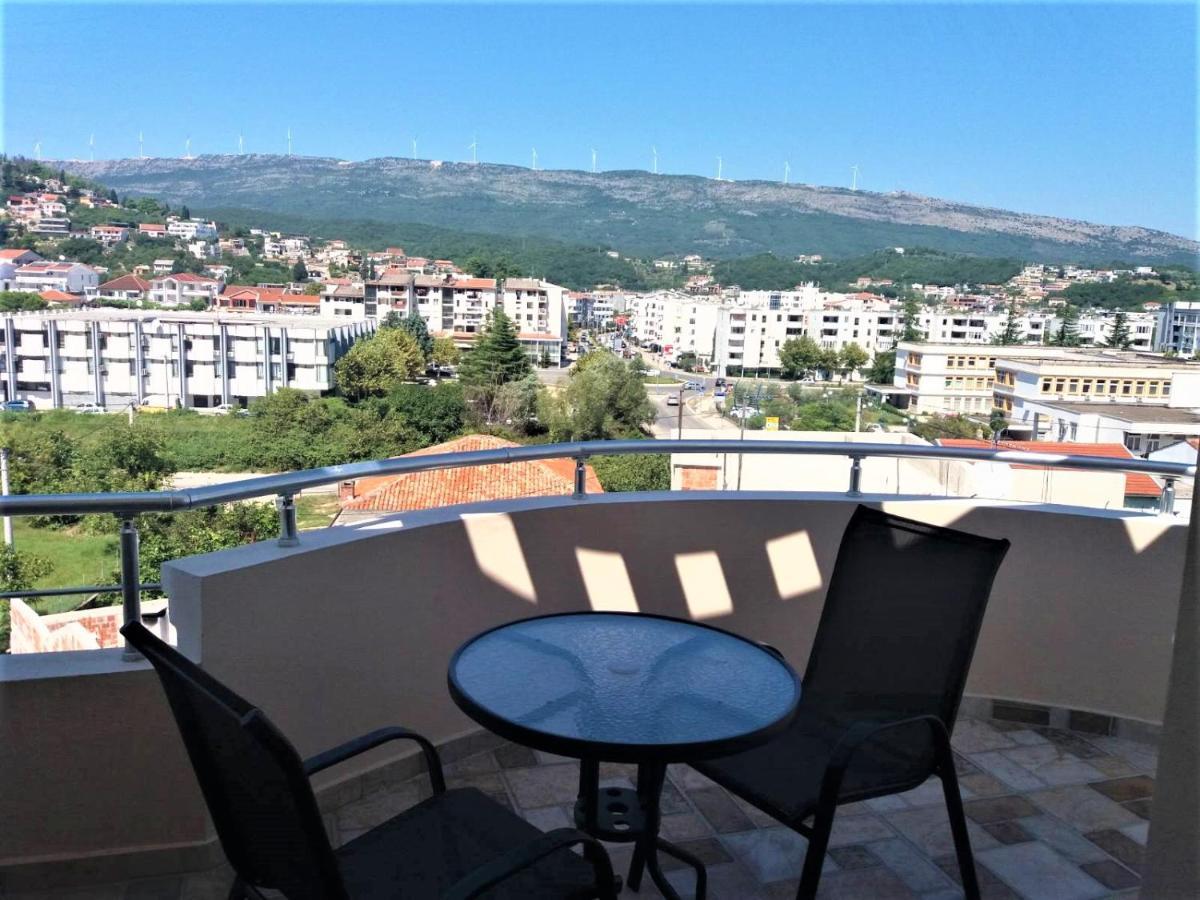 Apartmants Elisa Ulcinj Buitenkant foto