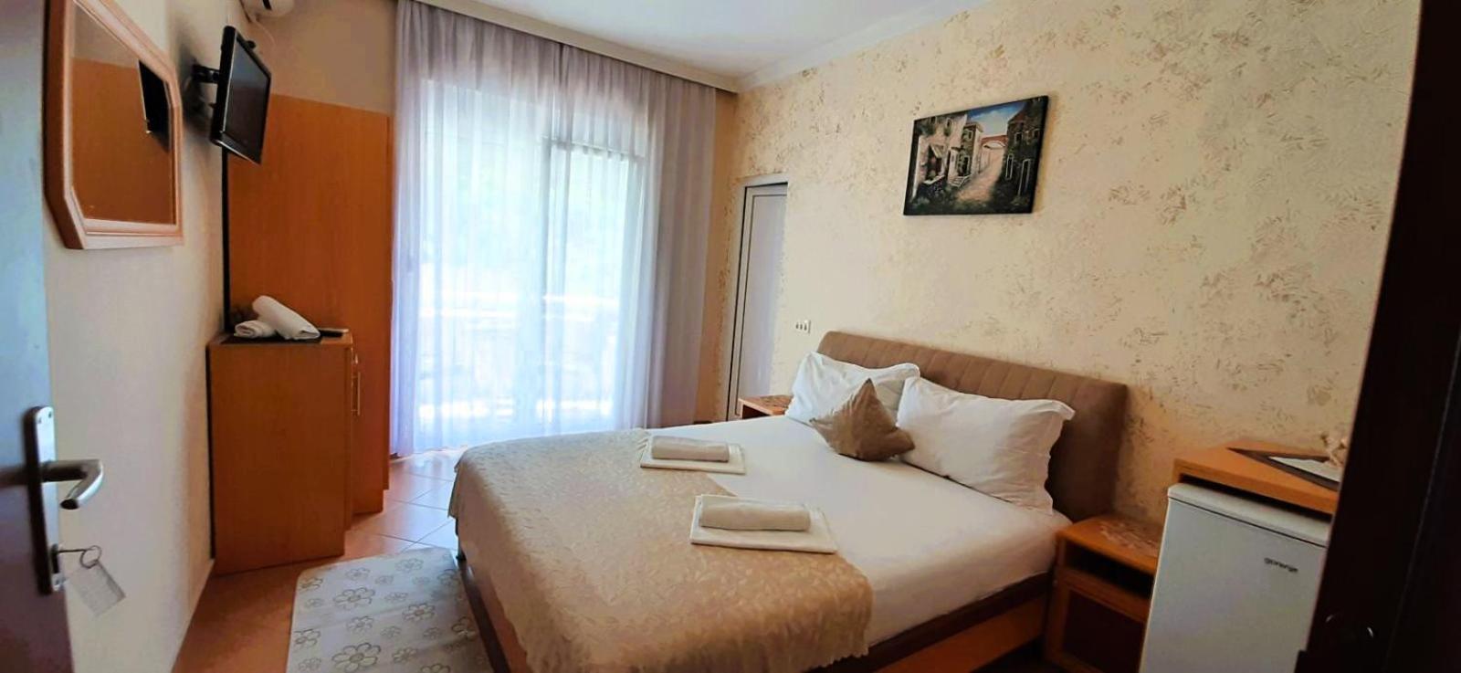 Apartmants Elisa Ulcinj Buitenkant foto