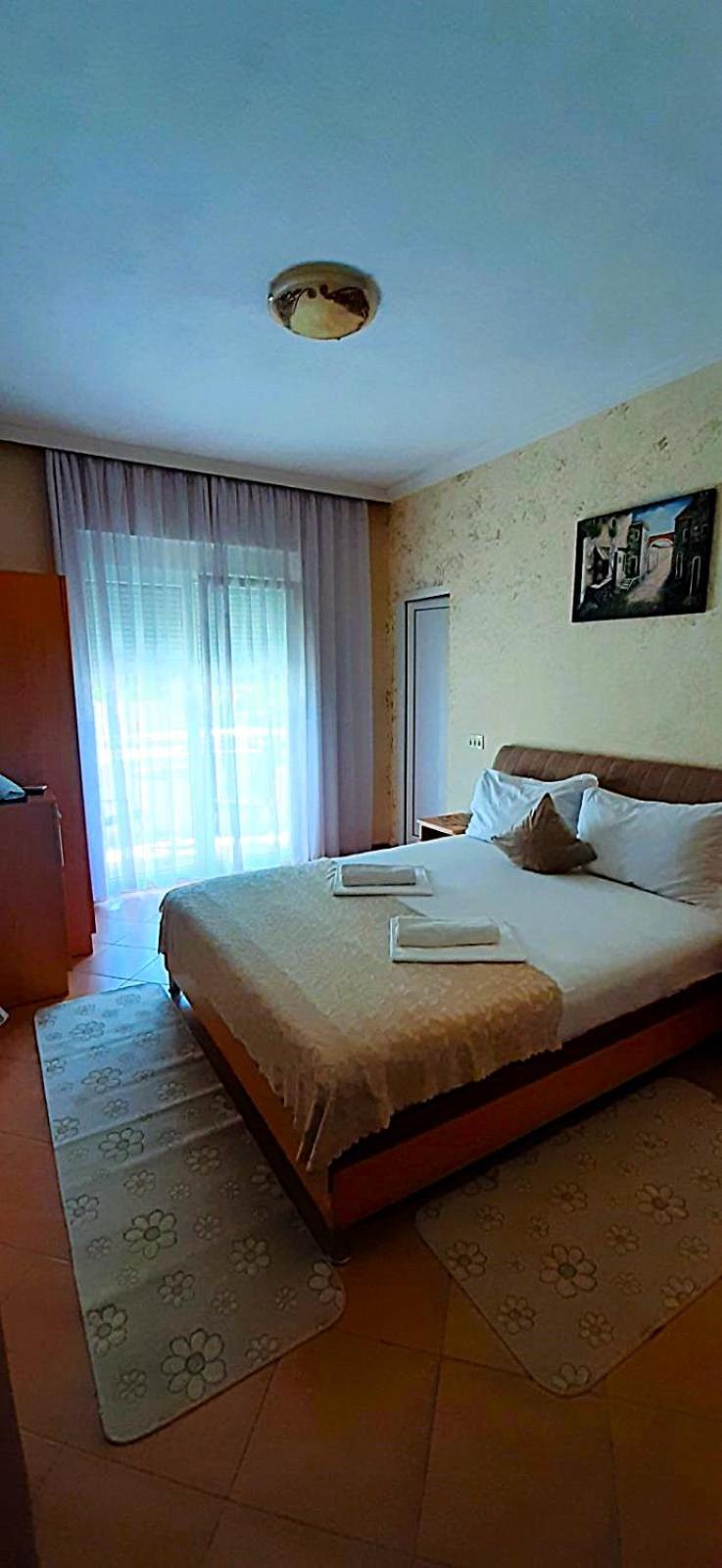 Apartmants Elisa Ulcinj Buitenkant foto